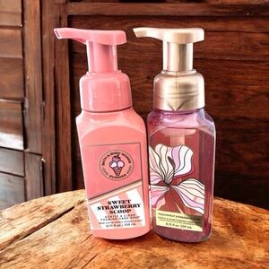 🆕Sweet Strawberry Scoop and Passionfruit and Banana Flower Foaming Showe…